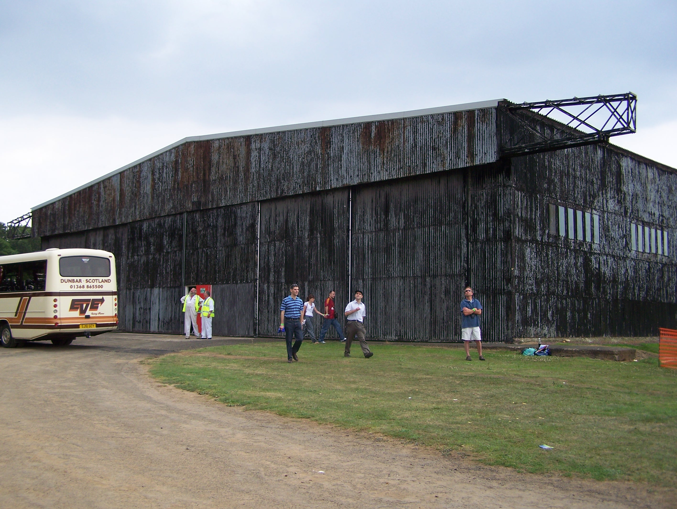 Callender-Hamilton hangar (29:07:2006).JPG