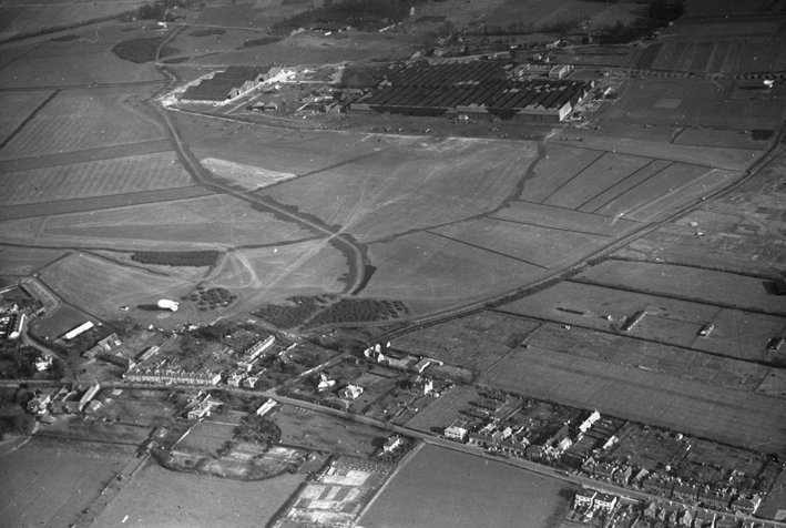 002langley aerodrome with painted airield and barrage balloonn.jpeg