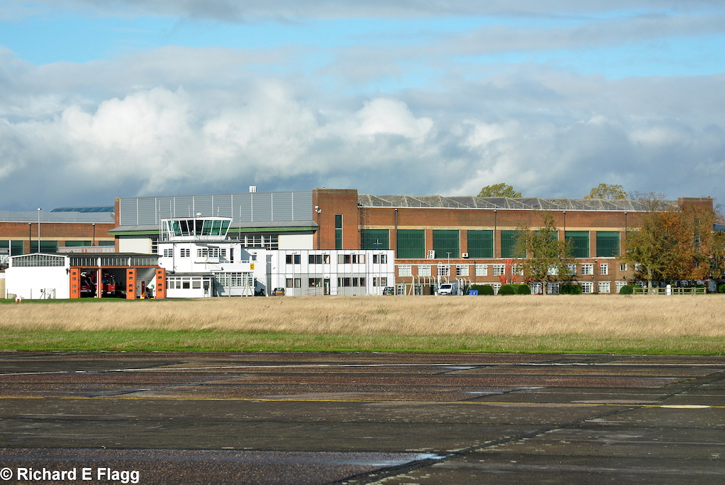 008Control Tower, Fire Section and Hangar viewed26 October 2013 from runway 08:26.png