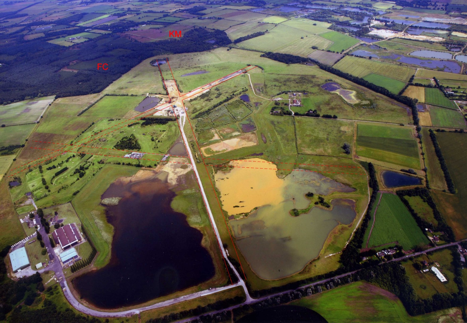 015Woodhall airfield runway lines.jpg