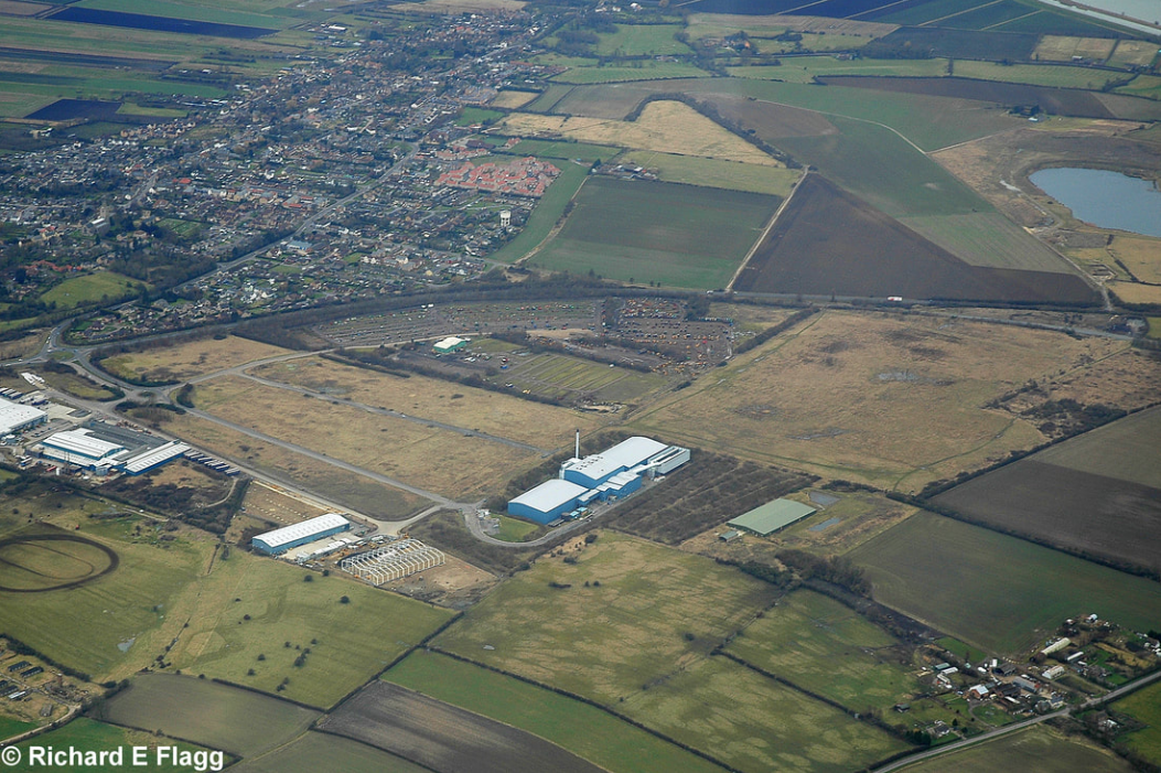 017Aerial View of RAF Mepal Airfield 2 - 22 February 2009.png