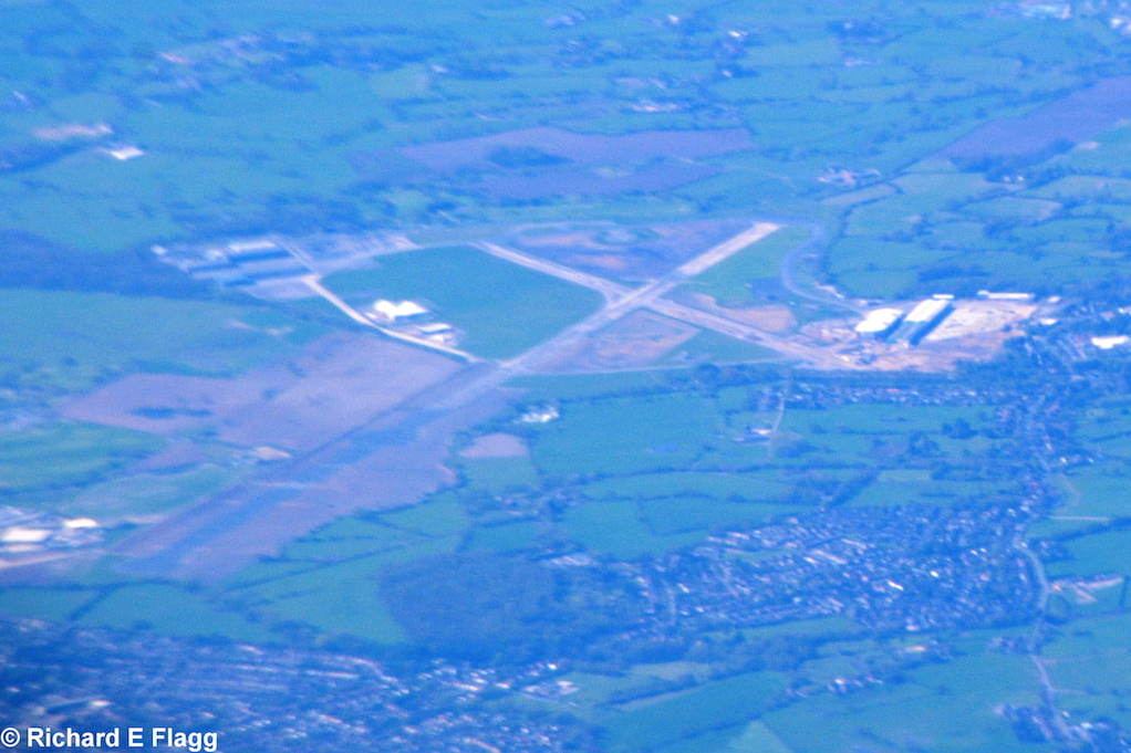 005Aerial View of Woodford Aerodrome - 26 April 2015.png