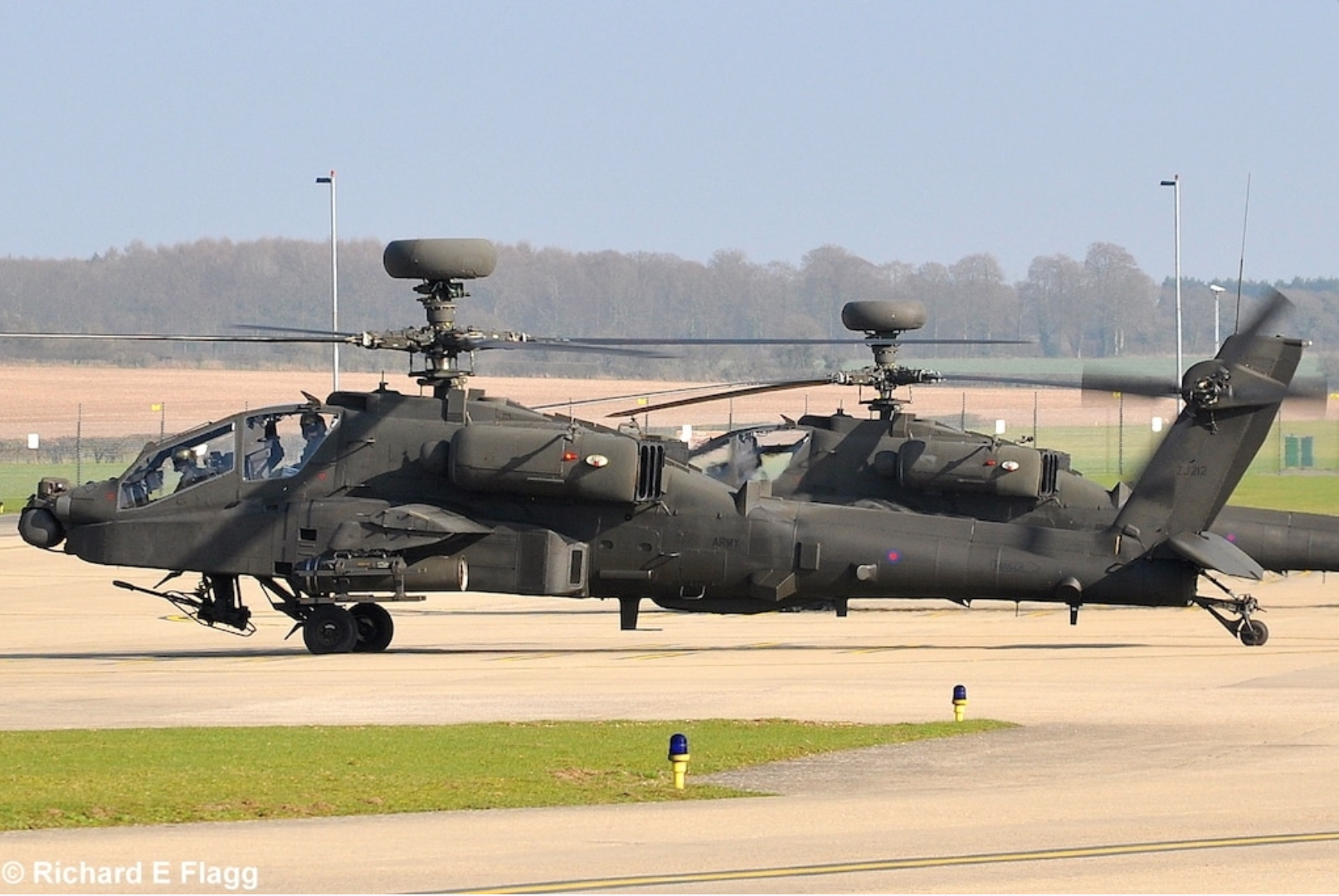 004Westland WAH-64D Longbow Apache AH.1 (ZJ212) - 2 March 2011.png