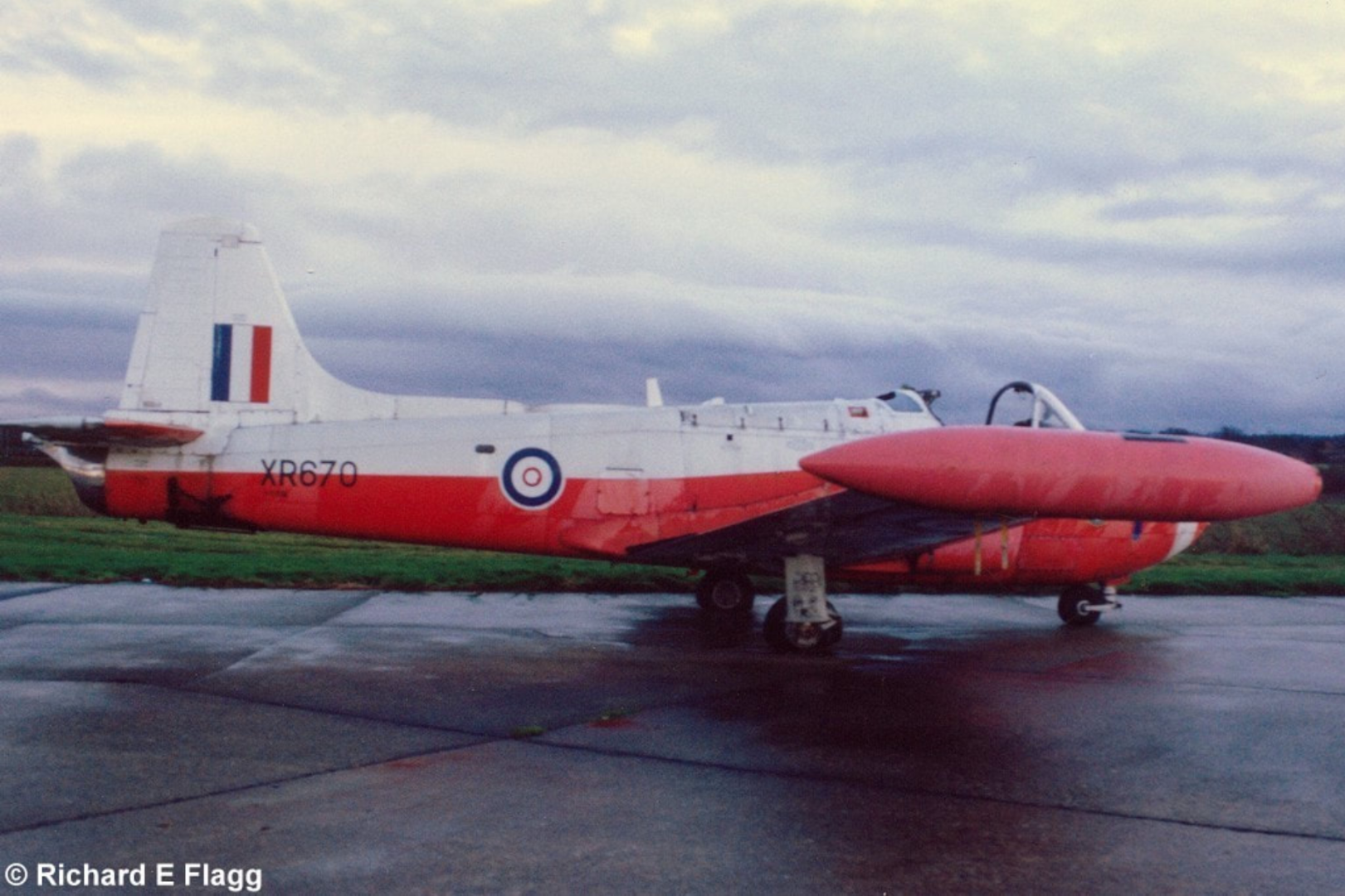 001BAC Jet Provost T.4 (XR670) - 7 December 1999.png