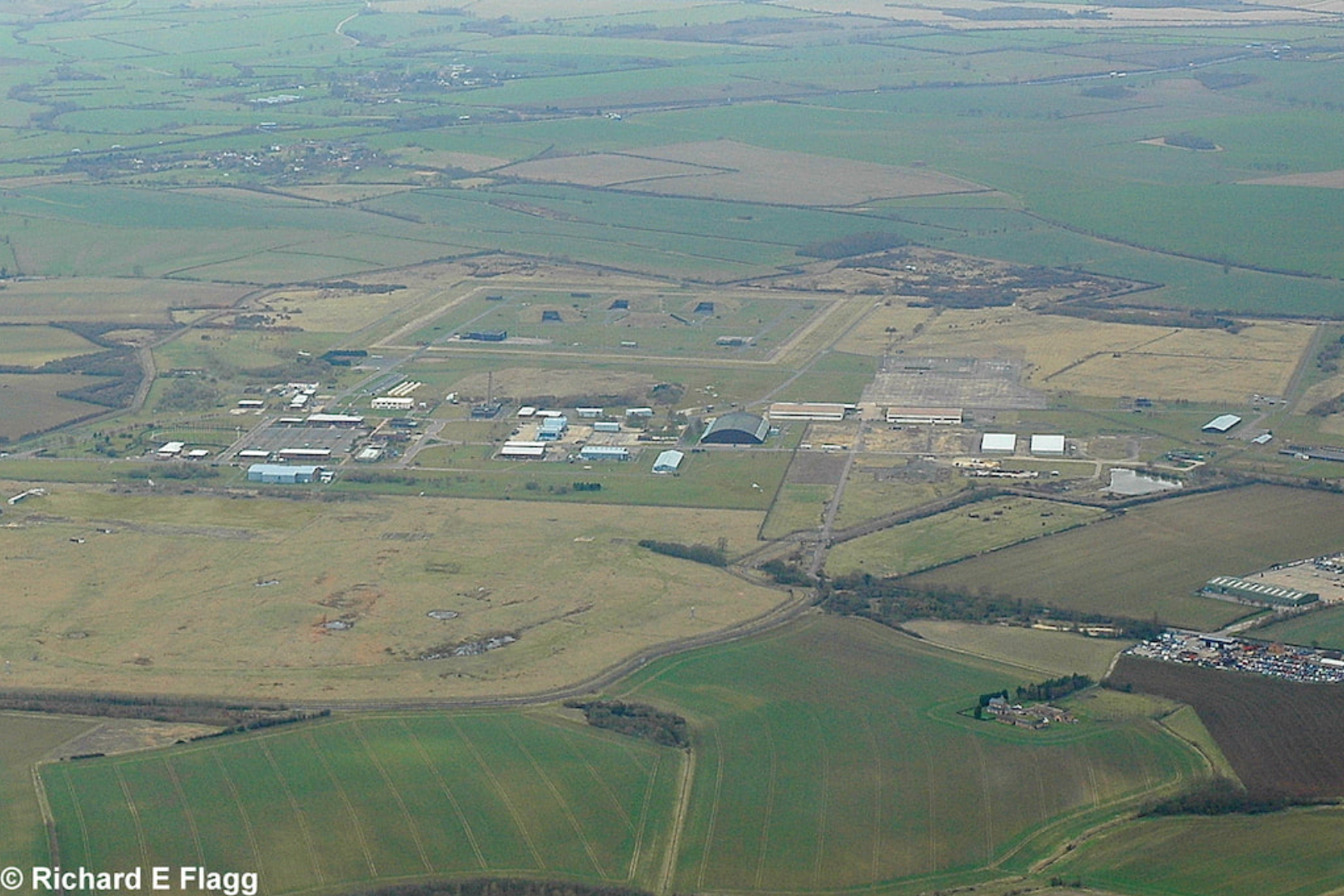 001Aerial View of RAF Molesworth Airfield - 14 March 2009.png