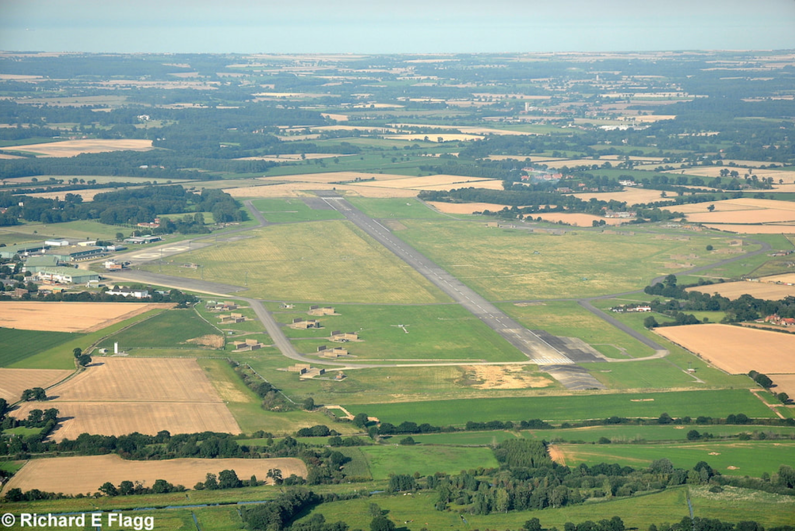 014Aerial View of RAF Coltishall - 1 September 2010.png