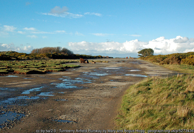 009geograph-5273436-by-Mary-and-Angus-Hogg.jpg