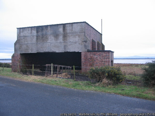 010geograph-125116-by-Phil-Williams.jpg